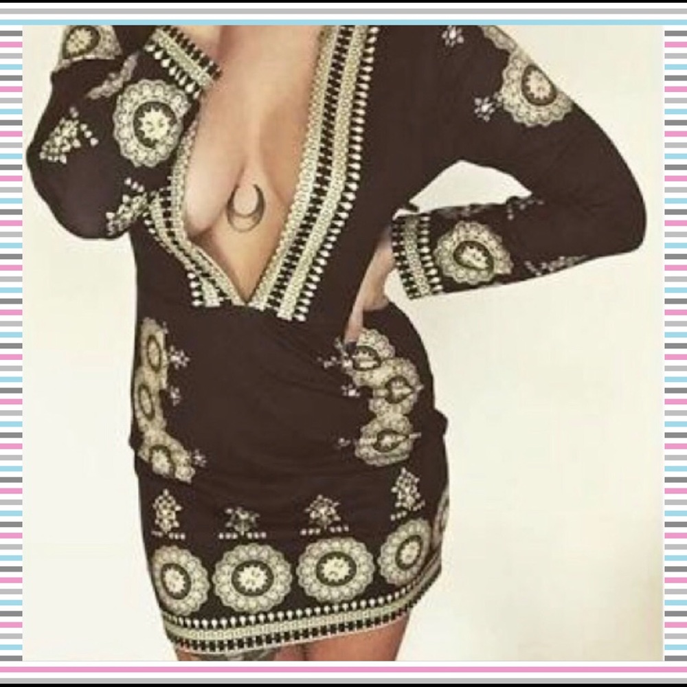 MEDIUM - BLACK GOLD FLORAL SHIFT DRESS